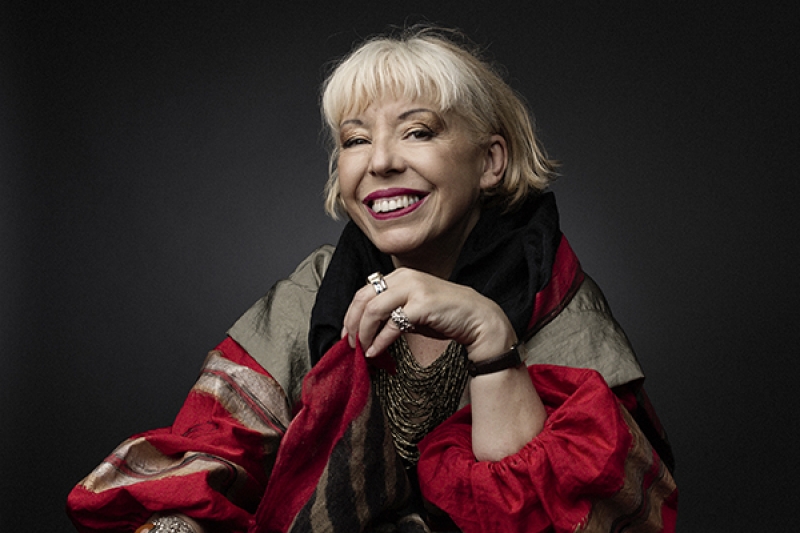 BARB JUNGR Photo 1